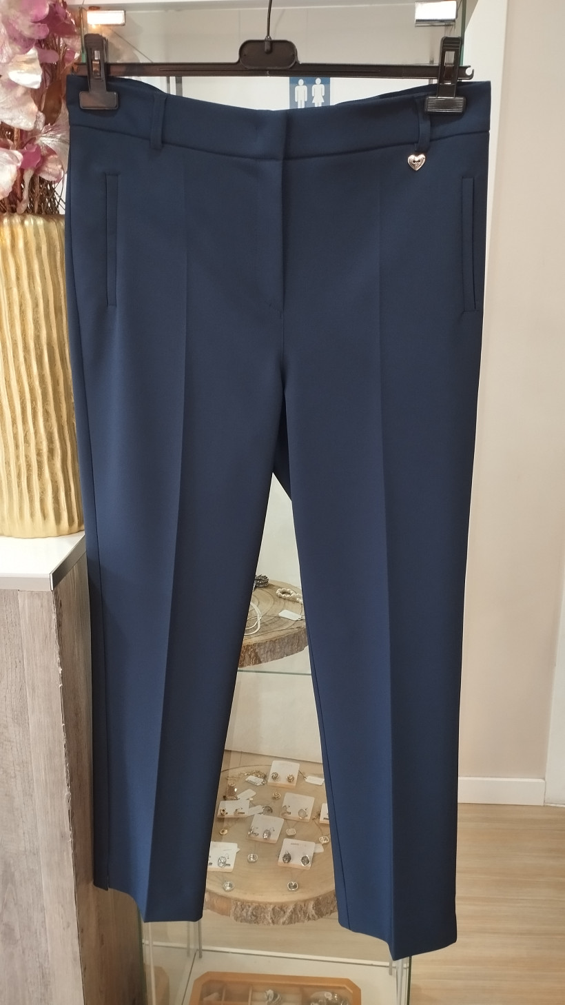 Calças azul marinho