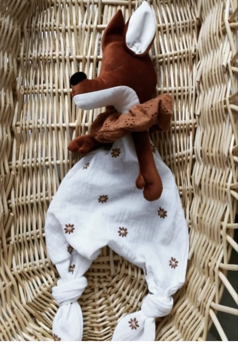 Doudou LISEK biała pieluszka
