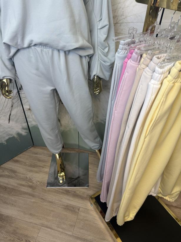 Spodnie dresowe NOODA