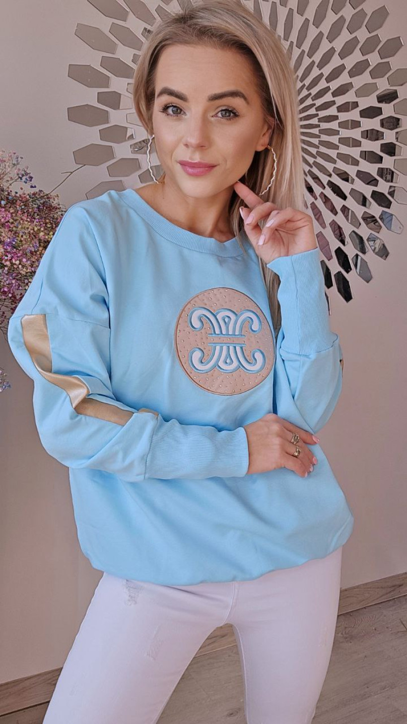 Bluza PP z lampasem złotym na rękawie , Z przodu złote kółko z " Celinką