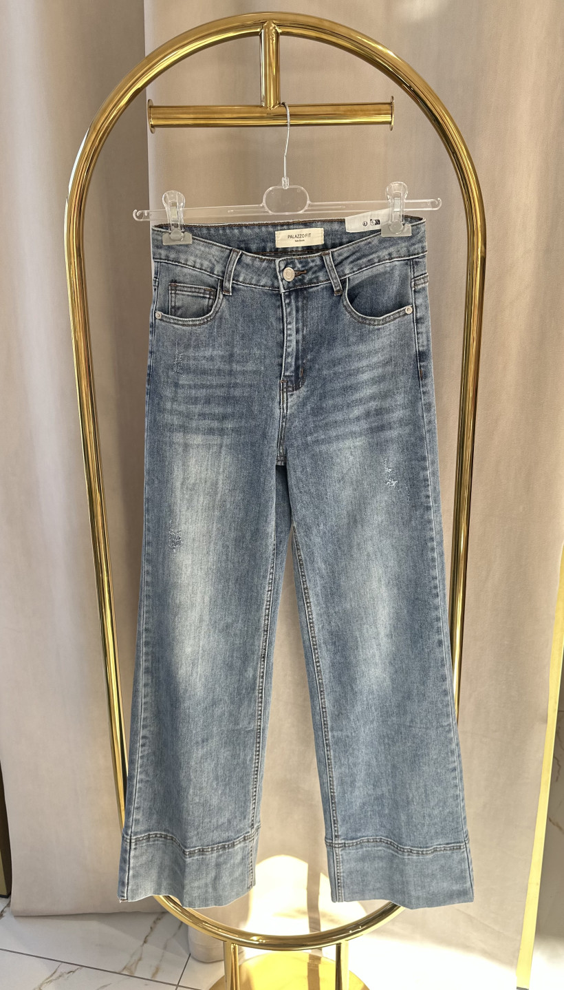 KATE SPODNIE PROSTE PRZESZYCIE