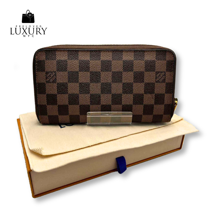 LOUIS VUITTON Damier Zippy Organizer