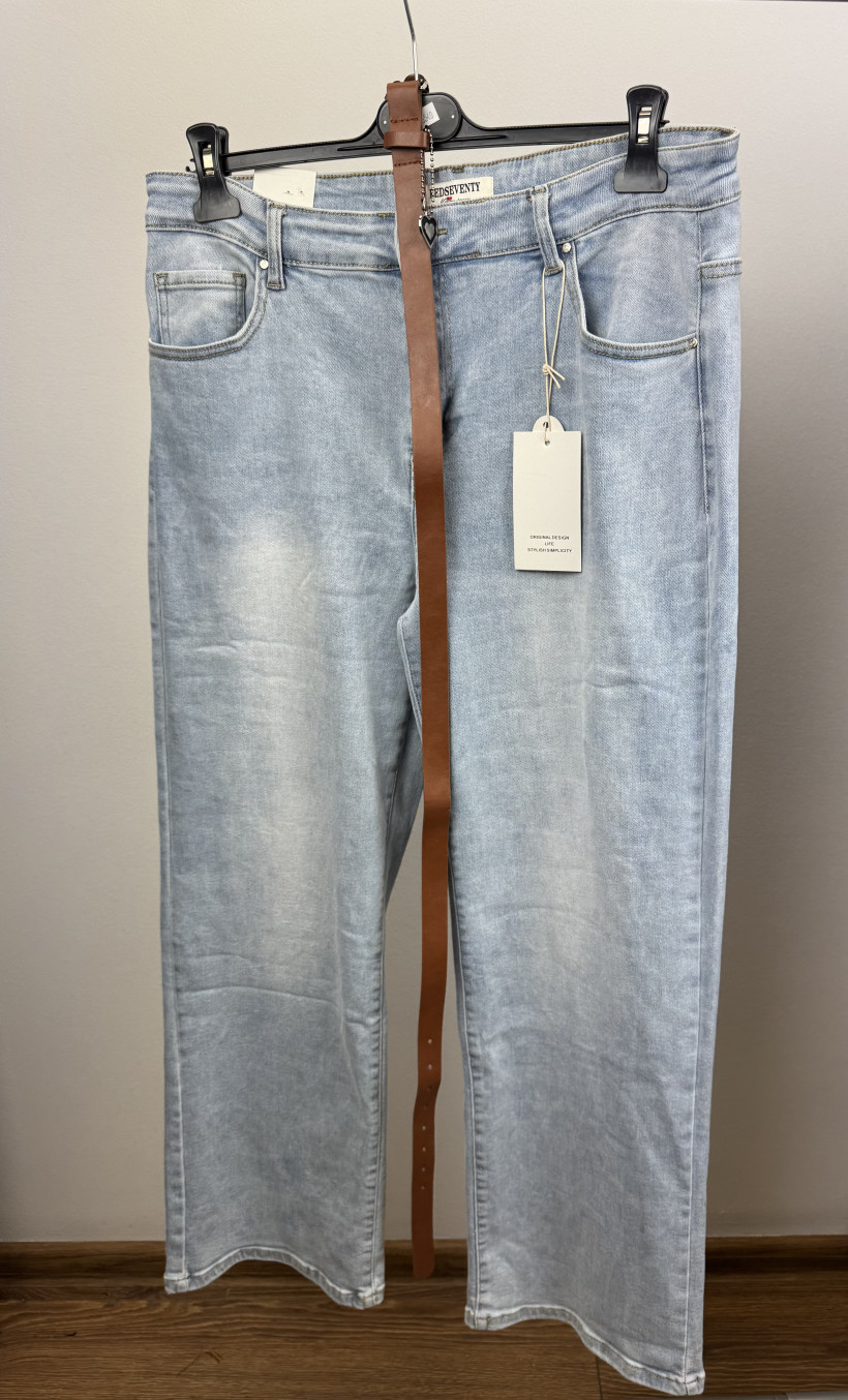 Spodnie jeansowe prosta nogawka - 48 - redseventy - 315 - 26 - jasny niebieski