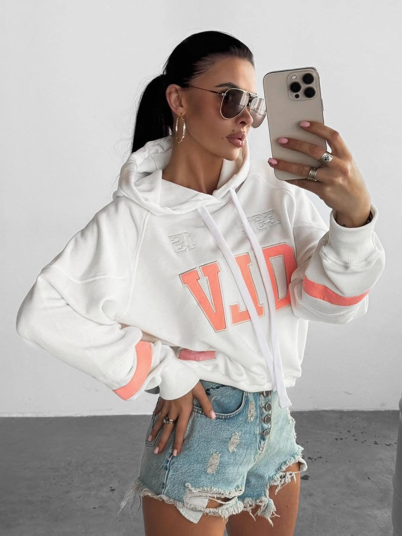 bluza GRAPE biała wyprzedaż