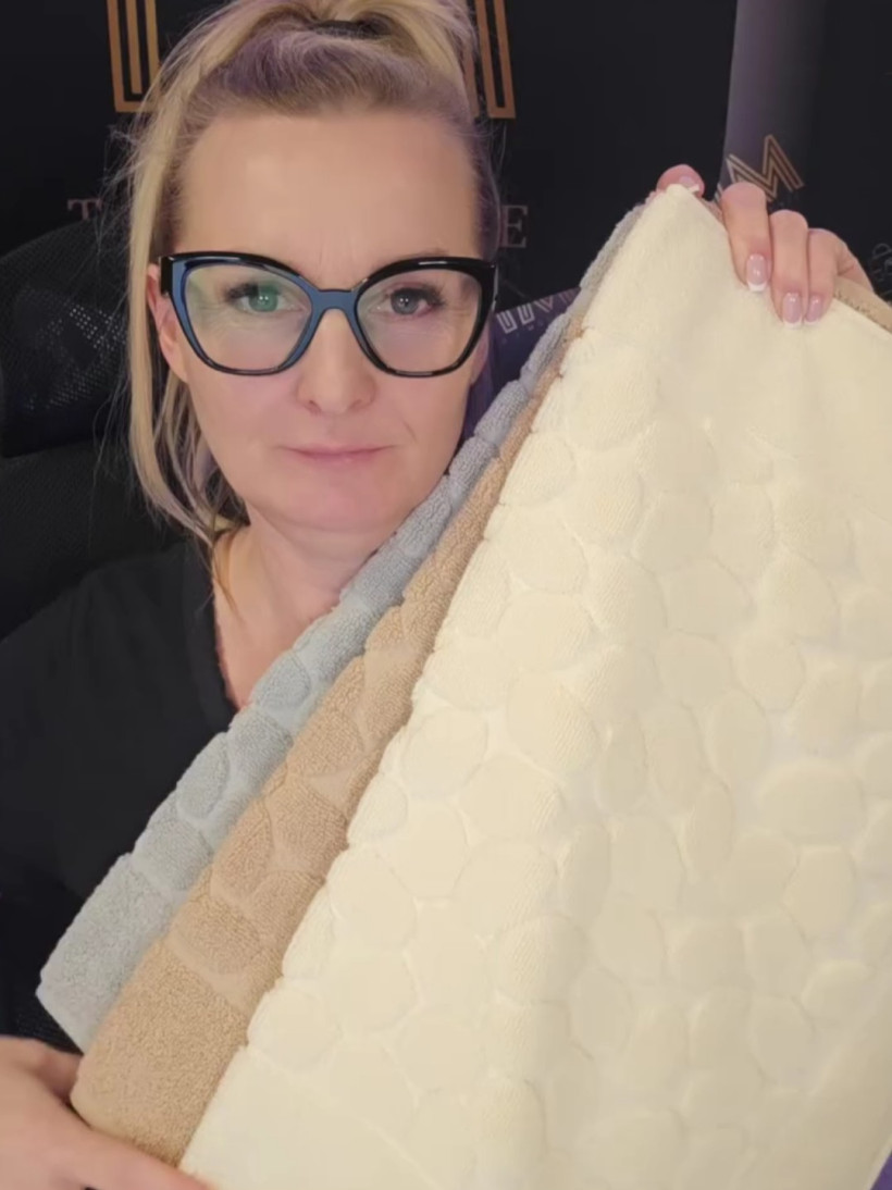 Ręcznik STOPKI 650g KAMIENIE 70/50