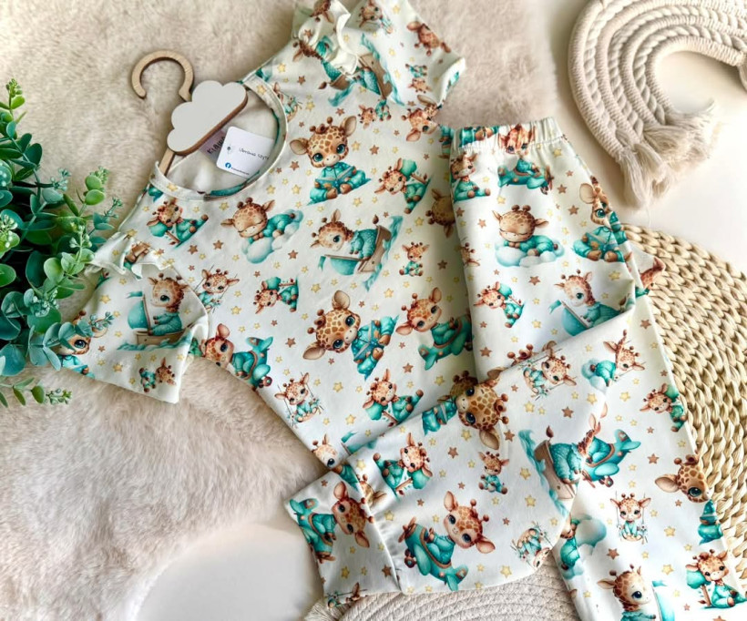 PIŻAMA DZIEWCZYNKA ŻYRAFY KLAWO