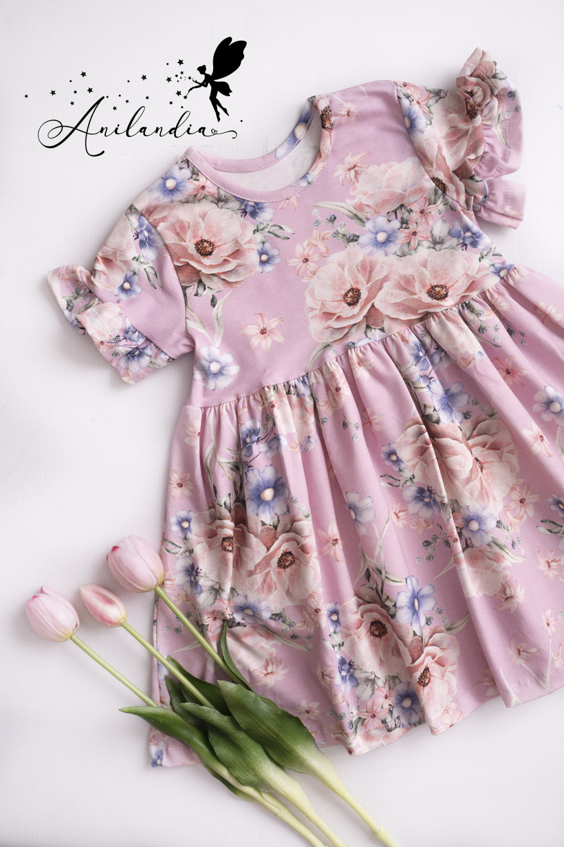 Sukienka Kwiaty na puderku od Chrisma