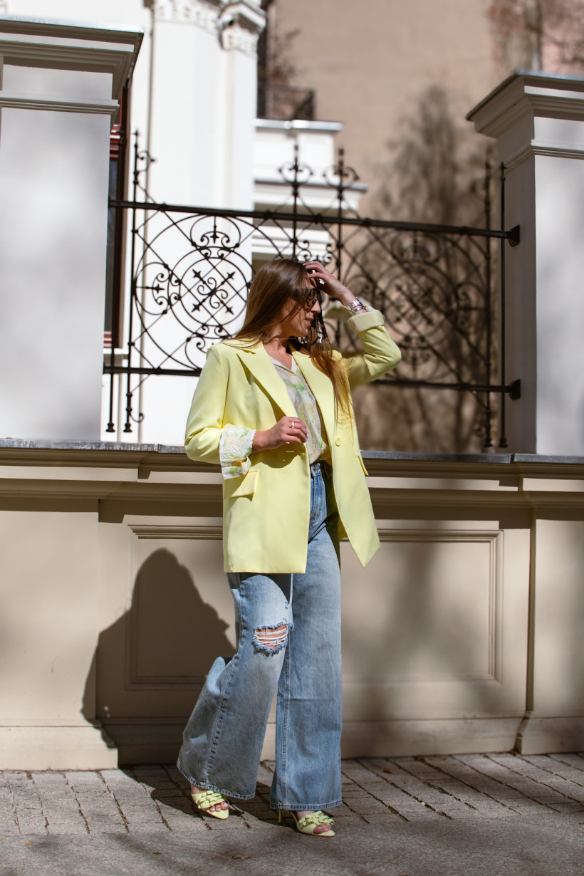 MARYNARKA DWA GUZIKI