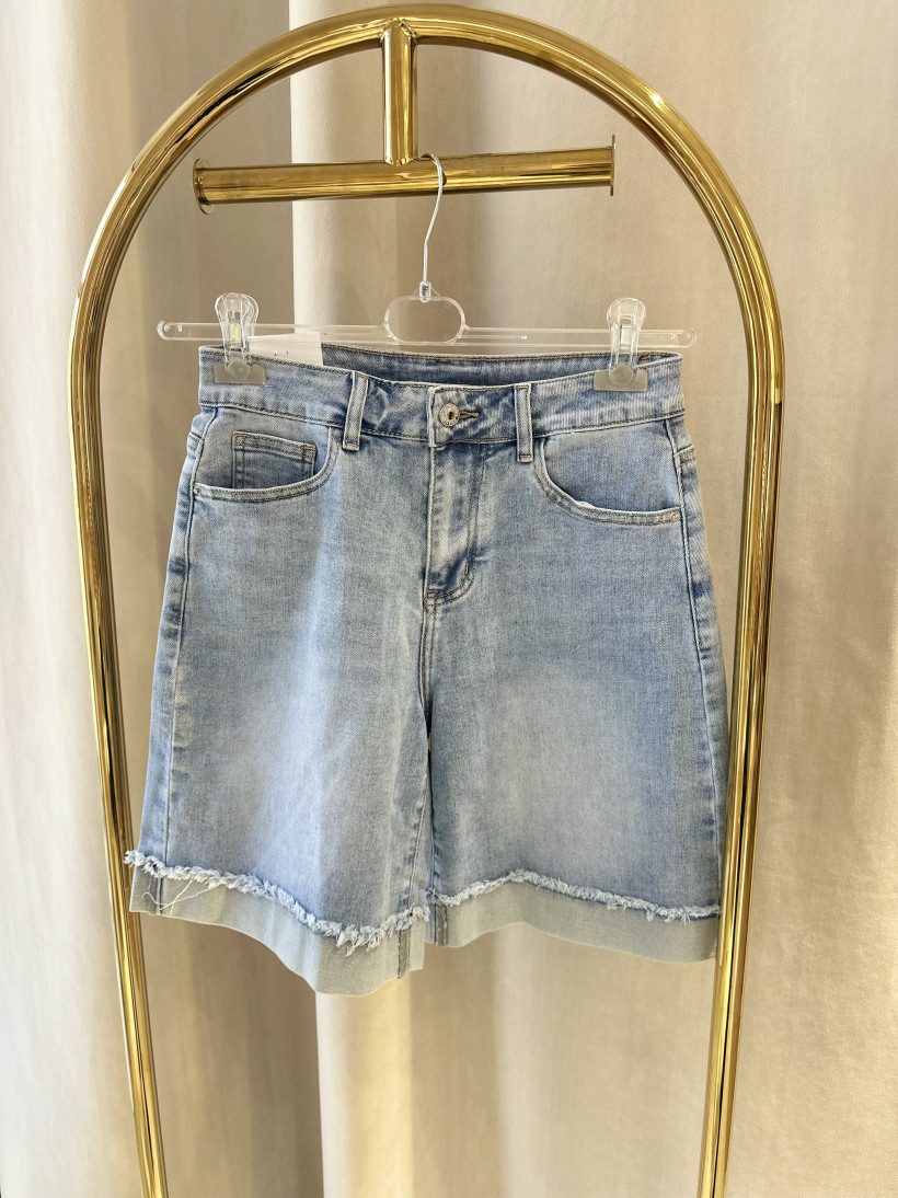 LARA SPODENKI BERMUDY JEANS