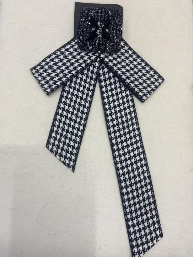 BROSZKA KOKARA DŁUGA PEPITKA