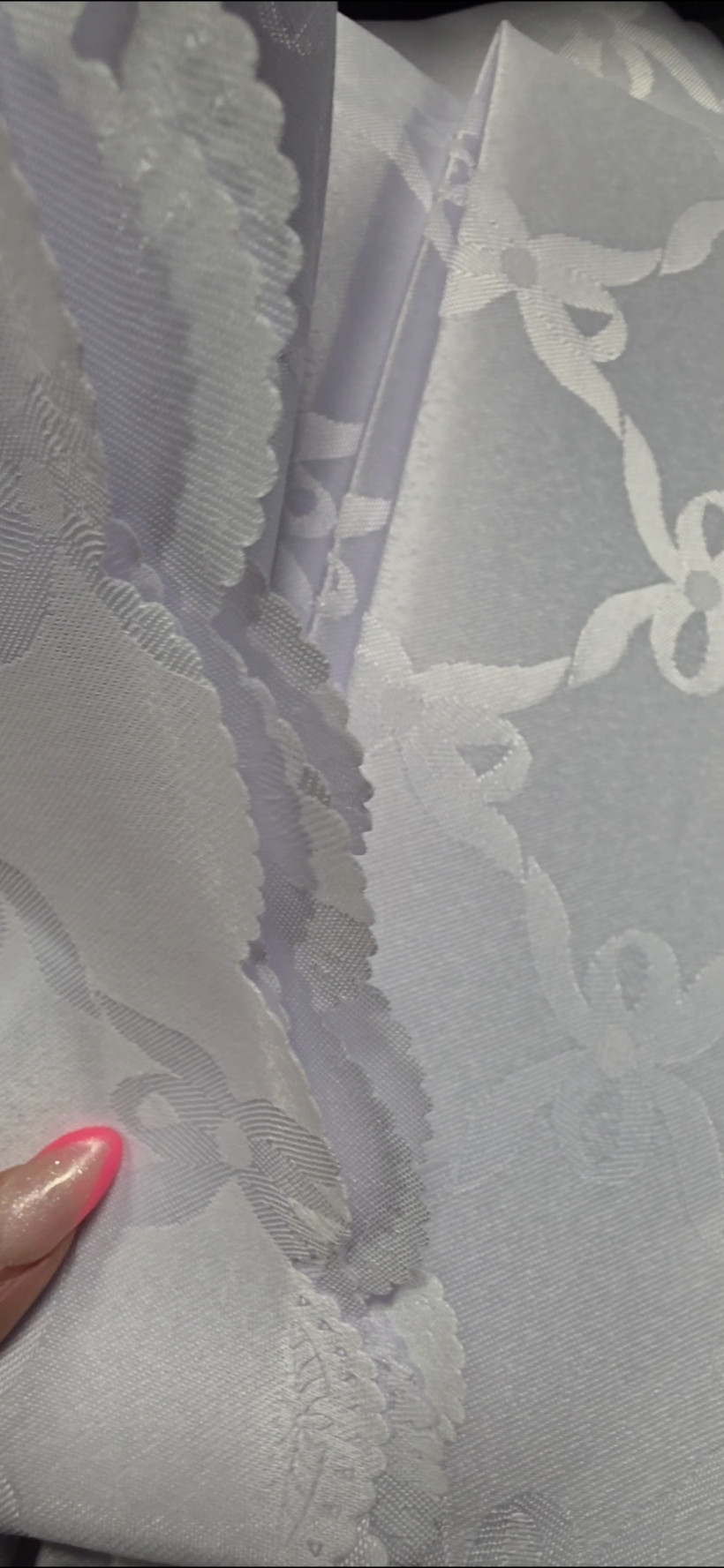 Obrus 160x240 biały print kokardki