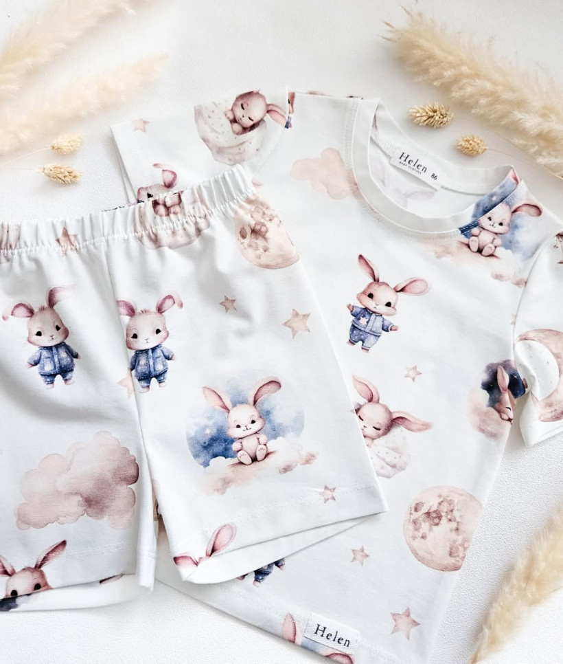 Piżamka króliczki brat Helen