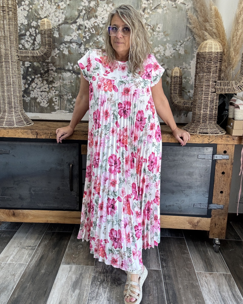 Réf 4217 Robe longue plissée fleurie 40 au 48