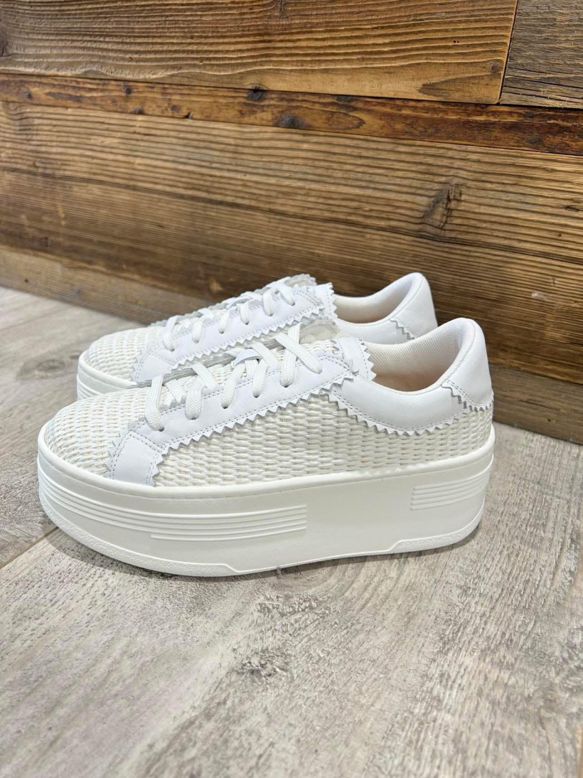 By o la la..! sneakersy na platformie plecione rafia