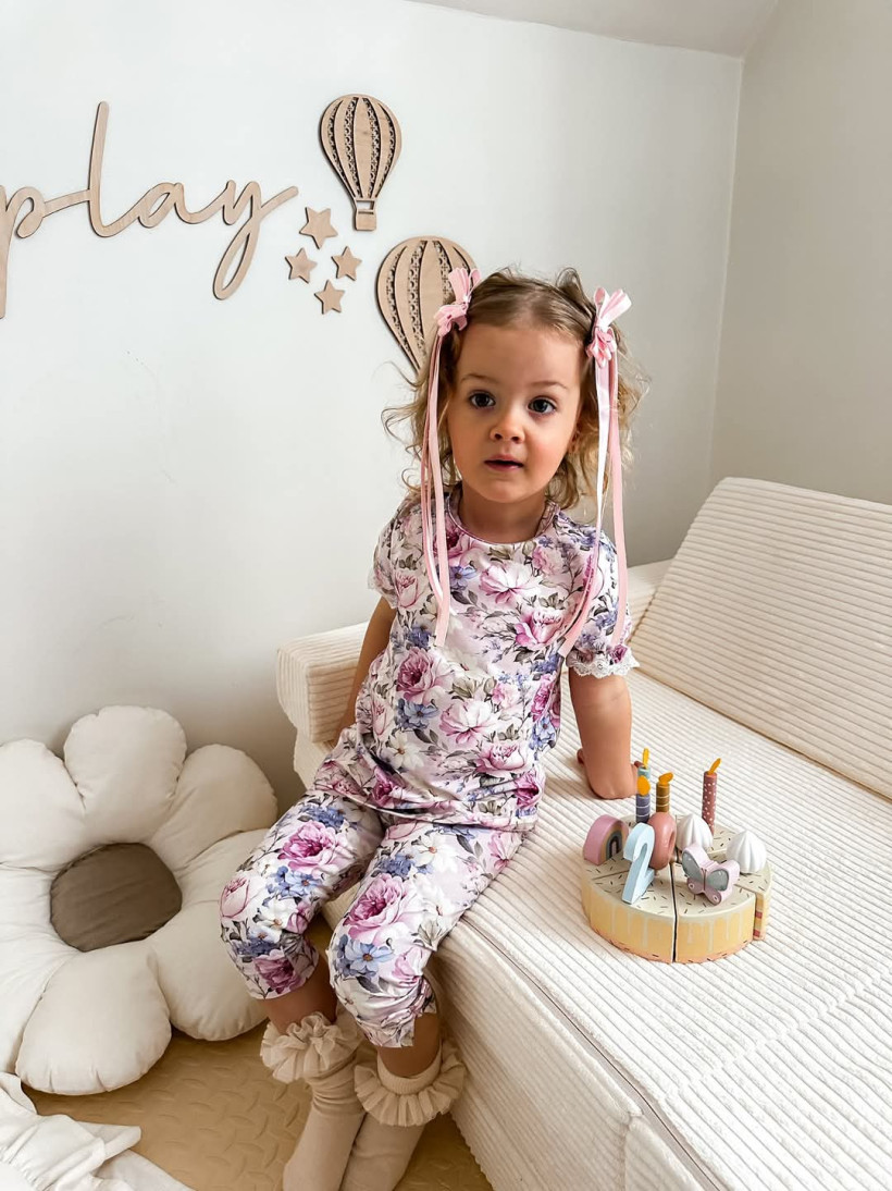 Leginsy 3/4 z kokardkami lilowe róże Zula