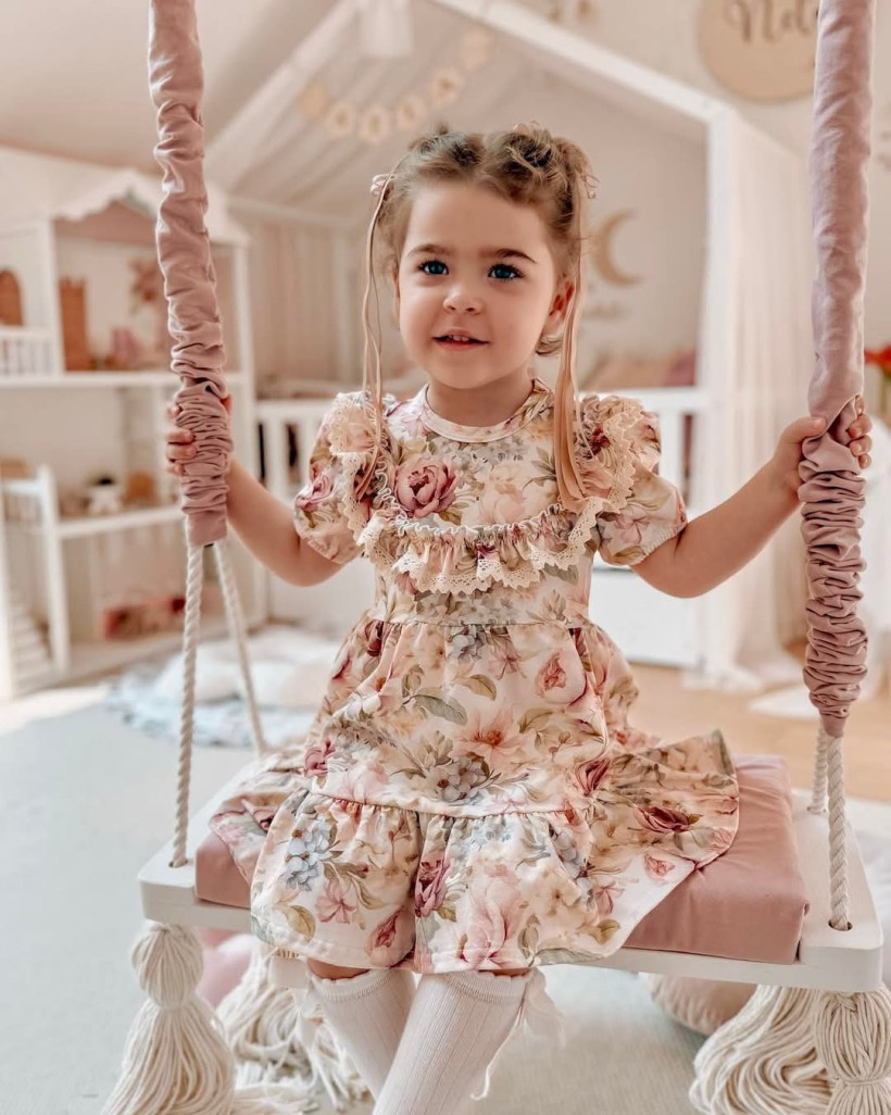 Sukienka delikatne kwiaty Zula