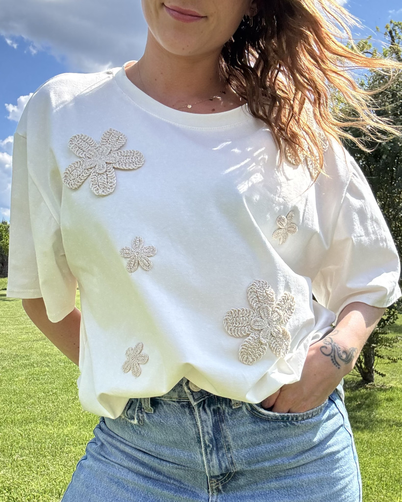 Réf 4381 T-shirt marguerite du 36 au 46