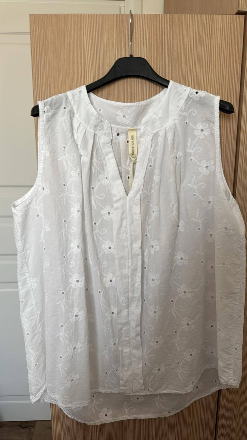 Italia - Bluzka jednokolorowa wyszywana, bez rękawów // wł - 28M001 - biała