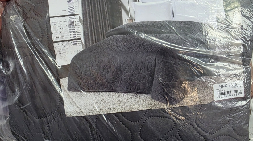 Narzuta grafit 200x220cm pikowana