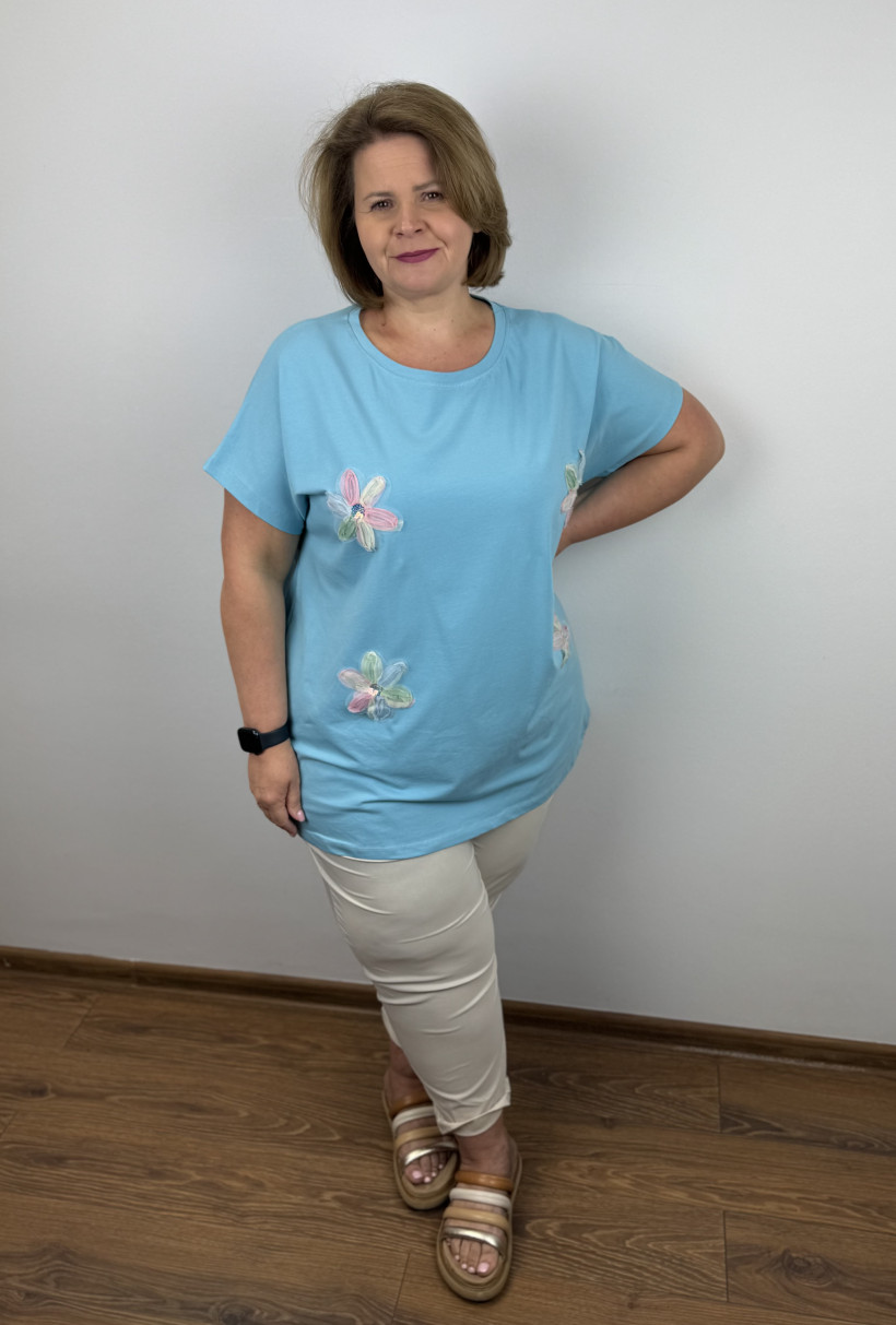 Bluzka jednokolorowa, tęczowe kwiaty - seraj - 3445 - błękitna