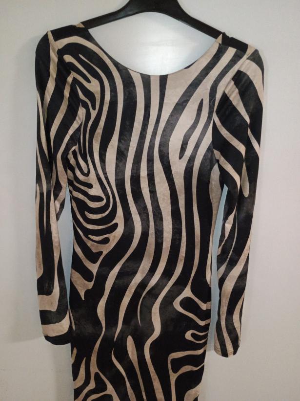 Długa sukienka Millagro uni  beżowa zebra WYPRZEDAŻ