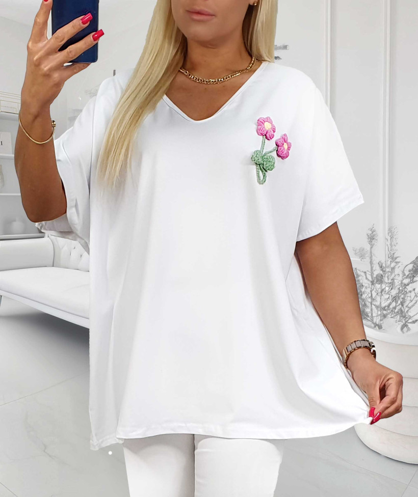 Bluzka Bawełniana Plus Size WEŁNIANE KWIATKI - biała