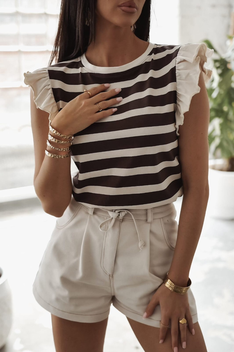 Bluzeczka bawełniana w pasy  z falbanką przy  rękawach  XANA