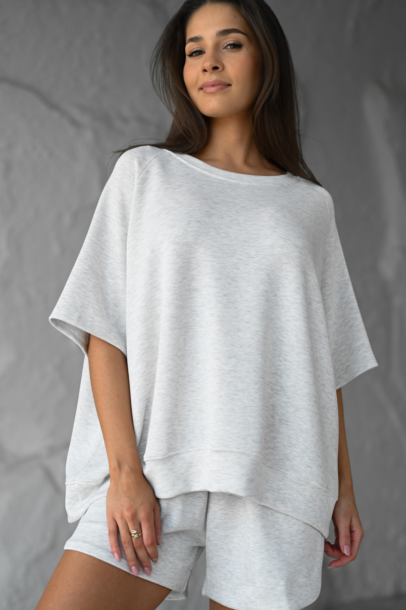 BLUZA KRÓTKI RĘKAW LEJĄCA MONOGRAM