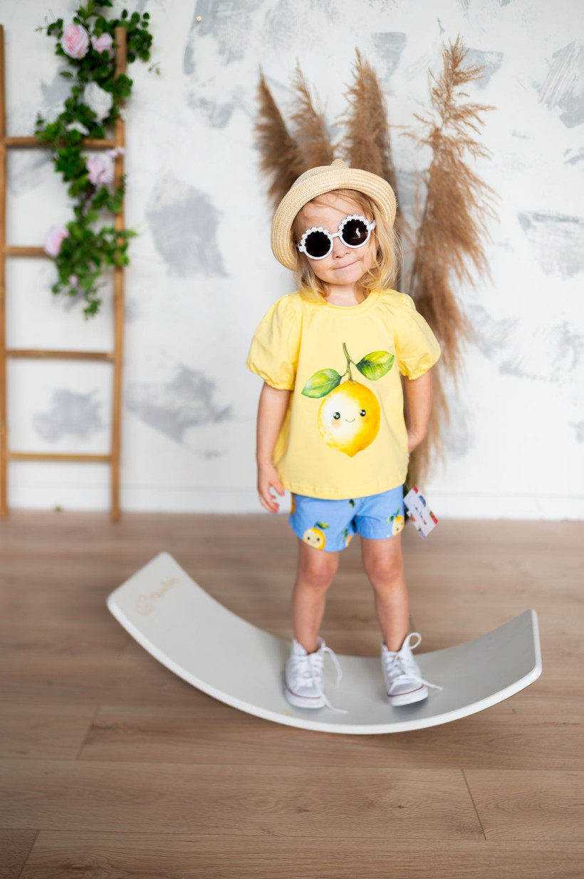 KOMPLET BLUZKA + SPODENKI  CYTRYNKI MAM TEN LUZ