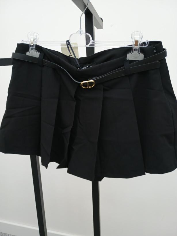 Spódniczko spodenki plisowane czarne