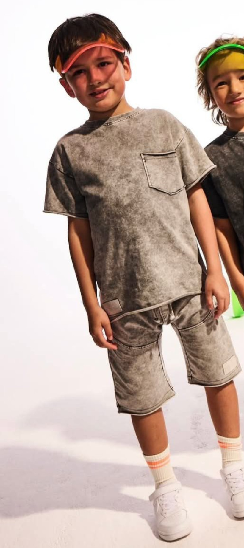 SZORTY SZARE ACID DESPACITO