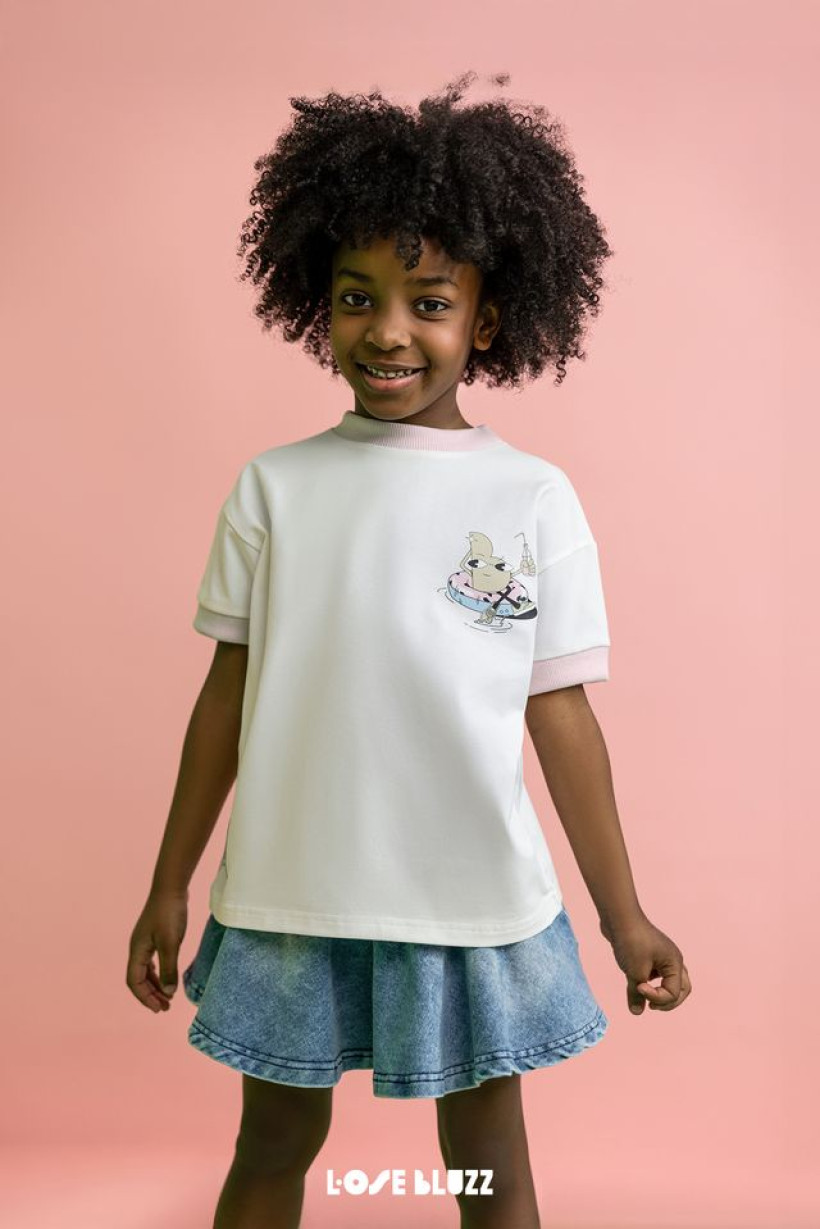 Bluzka dziecięca śmietankowa Loose Bluzz - basic