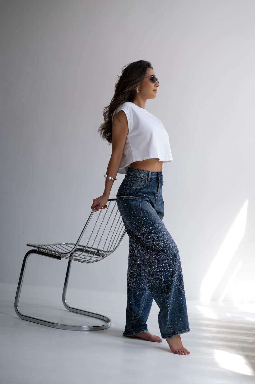 SPODNIE JEANS NAKRAPIANE DIAMENTAMI