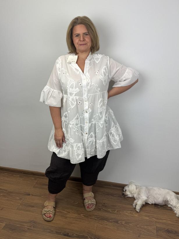 Italia nr.2 - Tunika koszulowa zapinana na guziki - knitwear - 2207 - biała