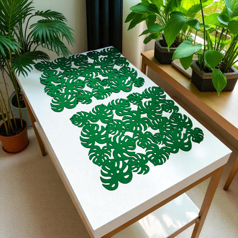 Zestaw filcowych podkładek liście monstera – dekoracyjne podkładki na stół 38x28 cm komplet 2szt