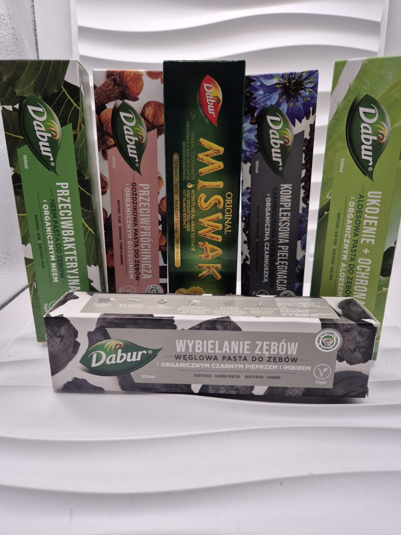 Pasta do zębów DABUR VATIKA