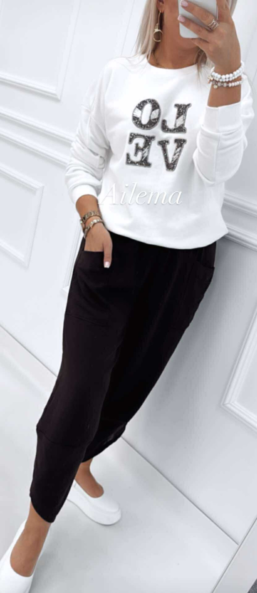 Bluza Mint ab1908 Love z kamyczkami