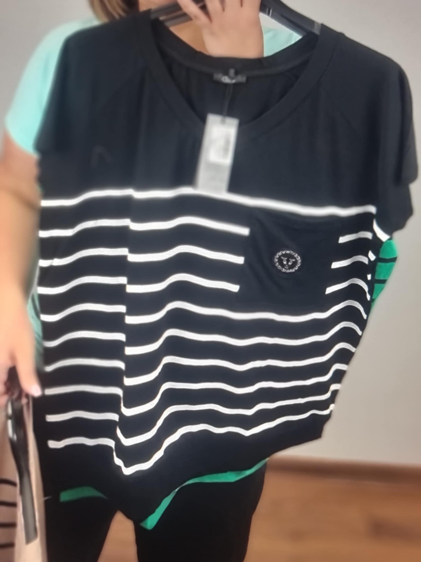 Bluzka w paski z kieszonką - veso - 8904 - czarna- promocja