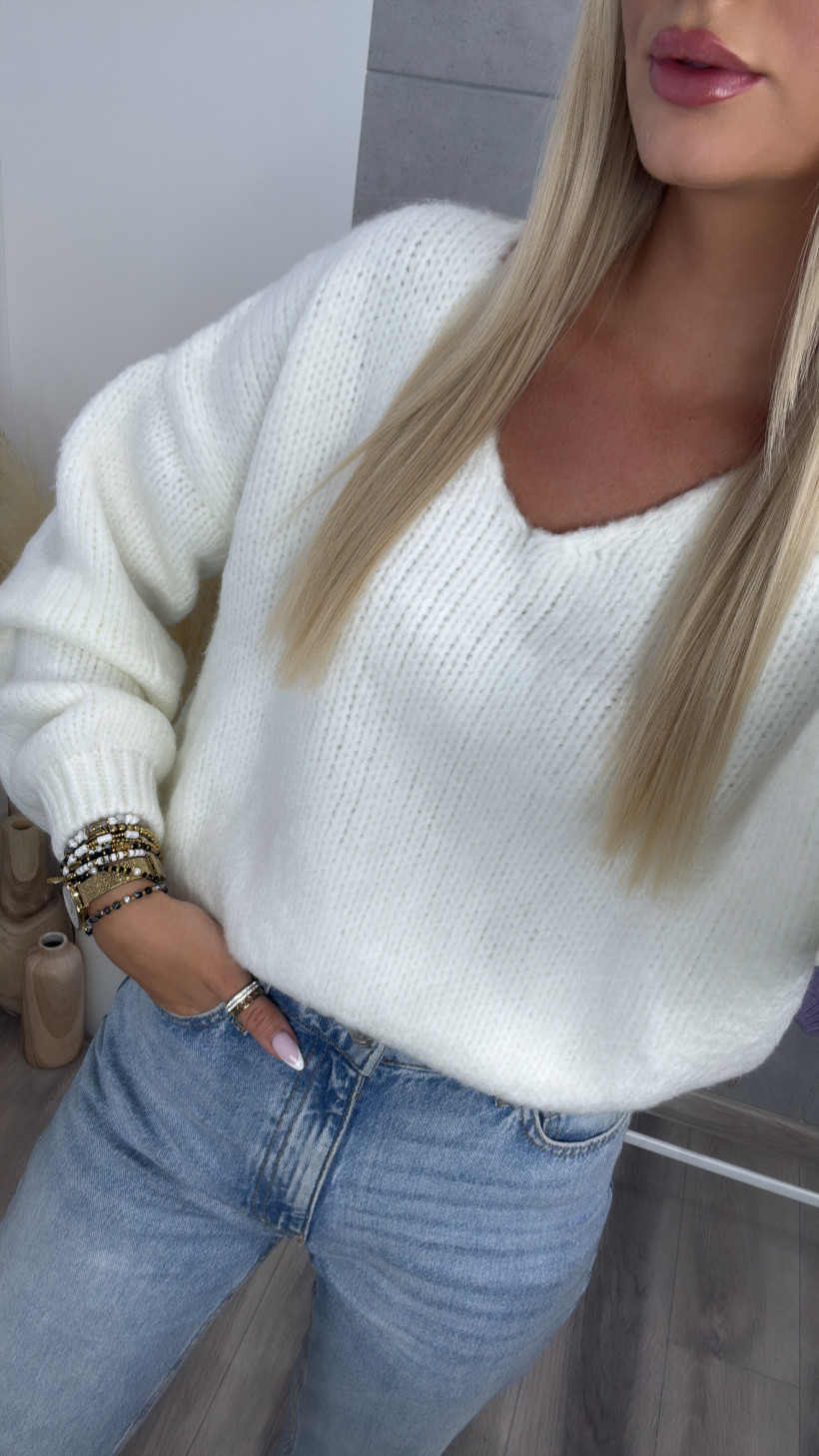 SWETER MIĘSISTY KRÓTKI W SEREK