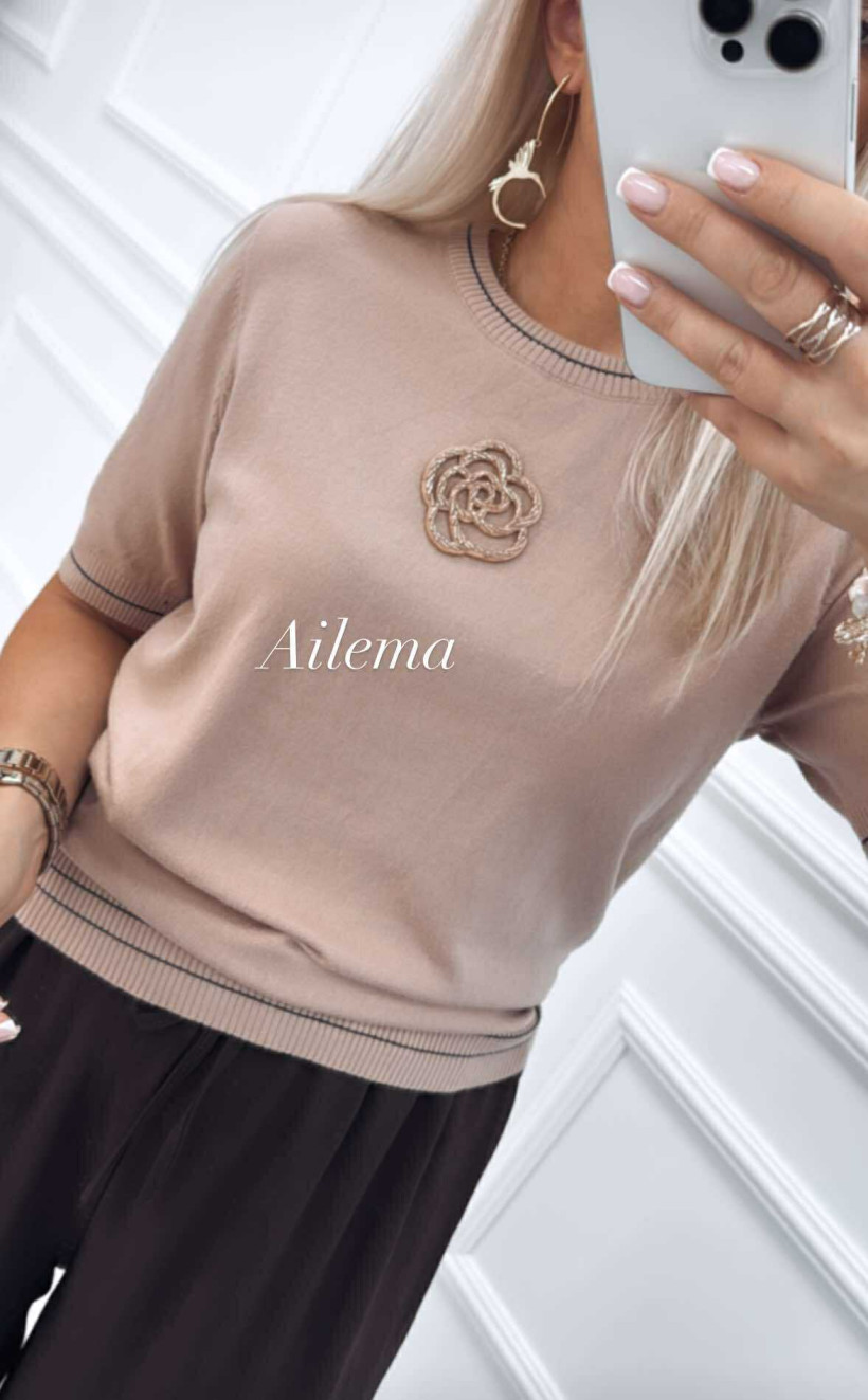 Sweter CV6052 z różą z koralików