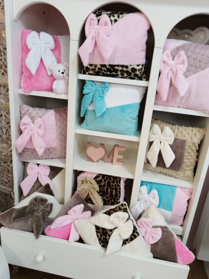 COUSSINS PATCHWORK UNIQUES