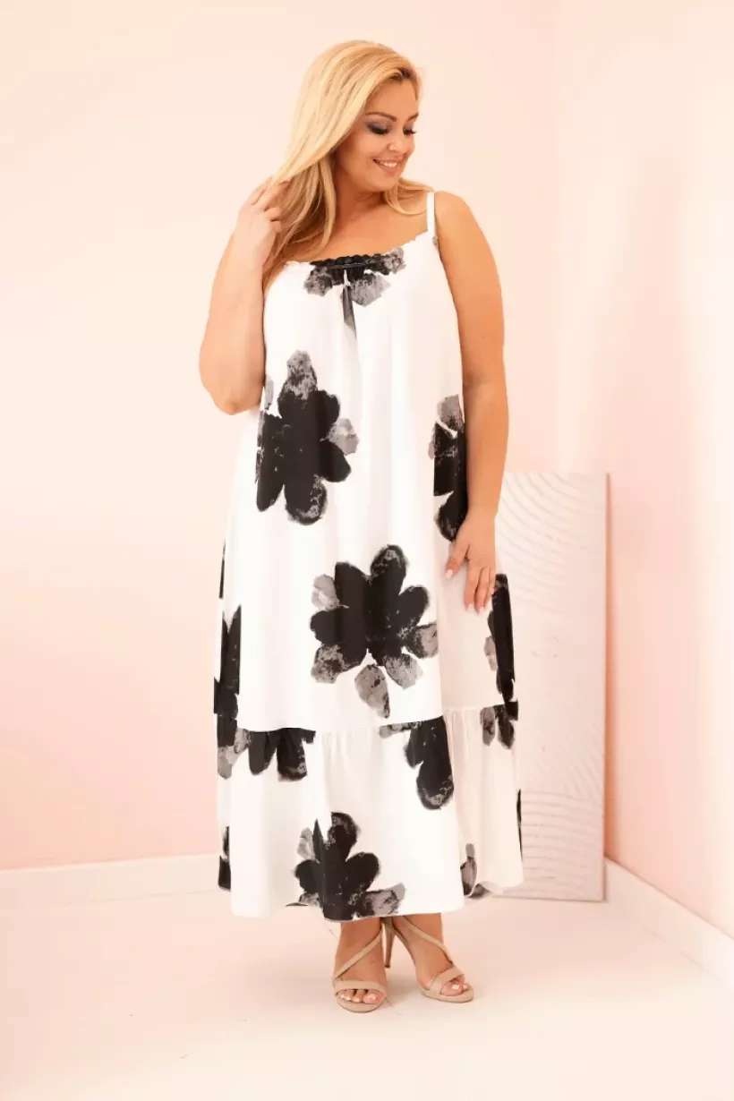 Sukienka Plus Size na ramiączkach z falbaną i kwiatami czarny