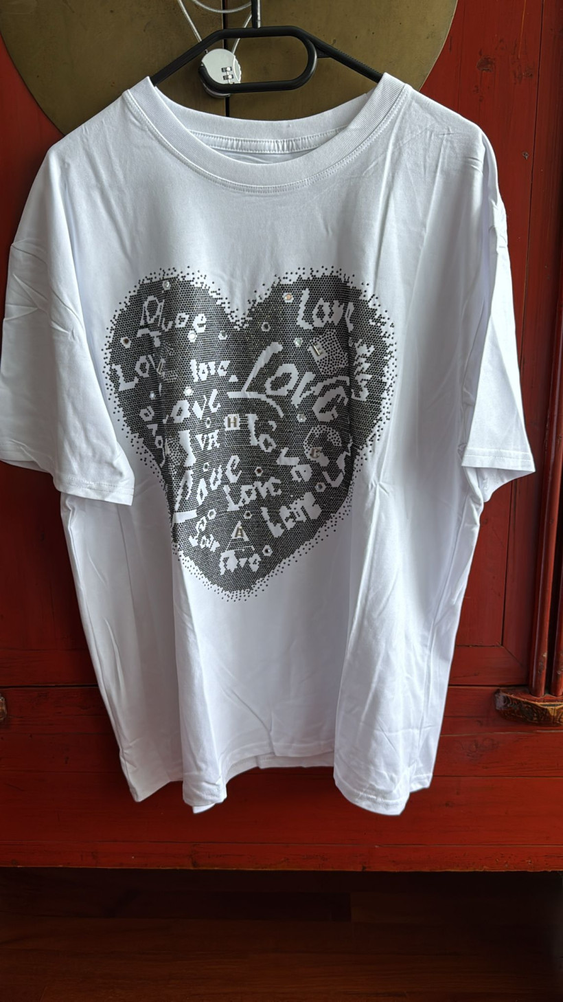 Italia nr 3 - Bluzka / t shirt - aplikacja cyrkoniowe serce Wł.8017 - biała