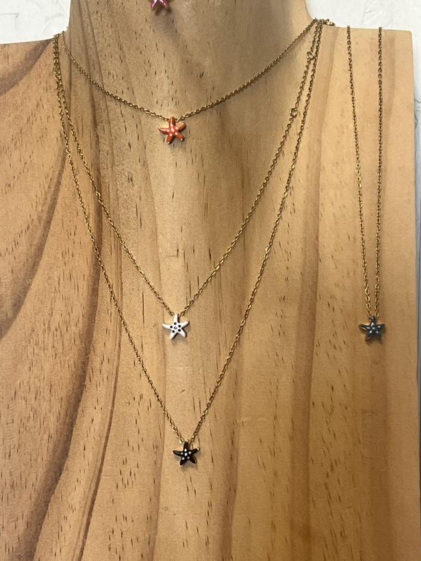 Ref 4929 collier fine maille étoile