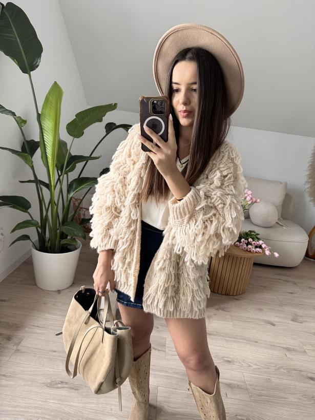 SWETER MOPI