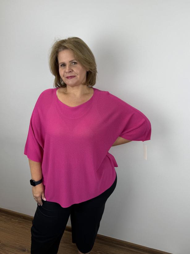 Italia nr 3 - Sweter jednokolorowy mgiełka, oversize - wł. - 6058 // 6630- fuksja