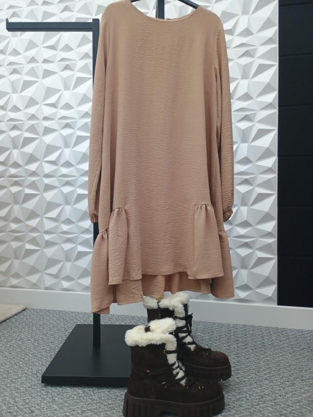 Sukienka Besquar beż WYPRZEDAŻ