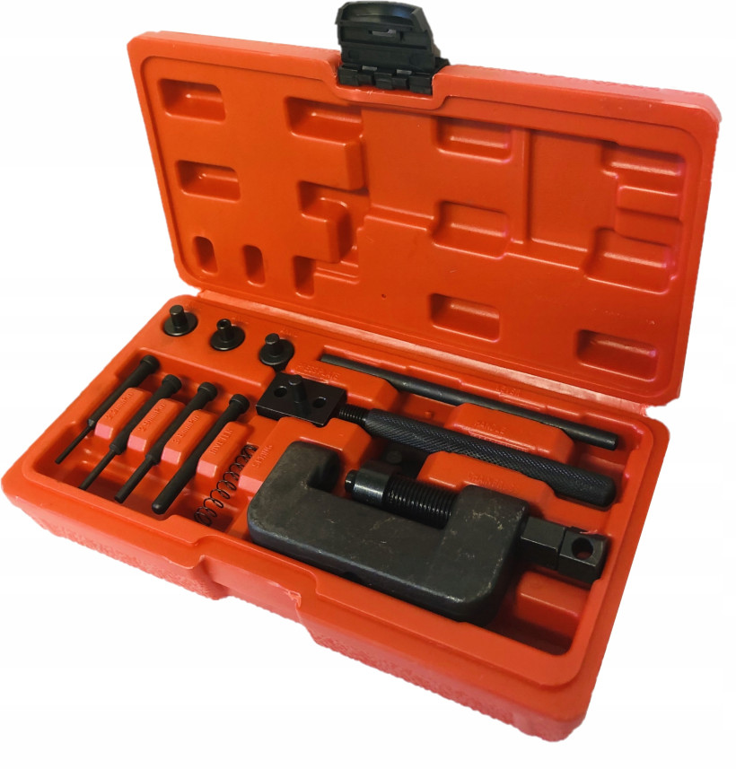 Przyrząd od rozkuwania i nakuwania łańcucha