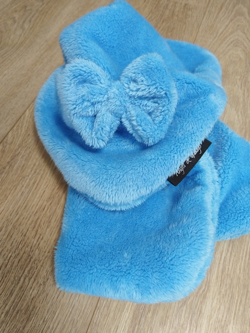 Couverture Pilou Bleu Cristal