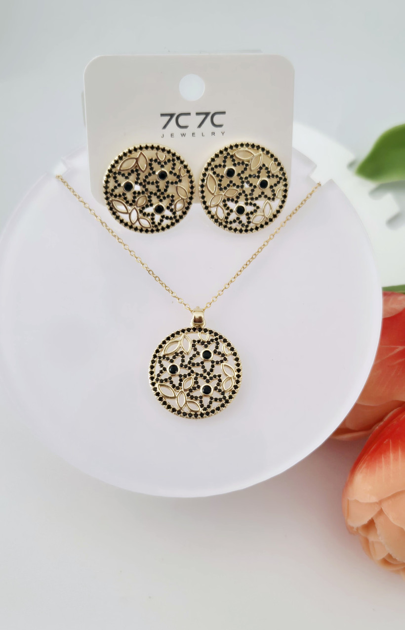 Kolczyki okrągłe ażurowy kwiatek